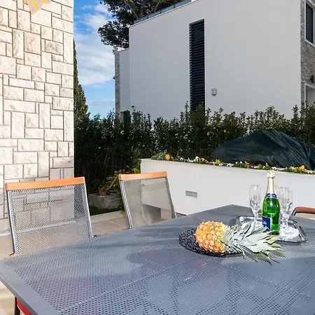 Meriko Apartamento *