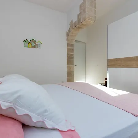Meriko Apartment